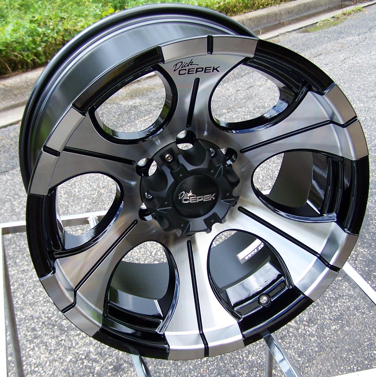 Dick cepek 17 inch rim for a 1996 chevy tahoe